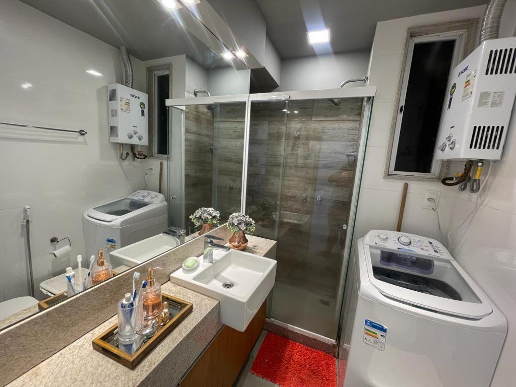 Lindo Apartamento Mobiliado, Uma Quadra Da Praia! Apartamento Río de Janeiro Exterior foto